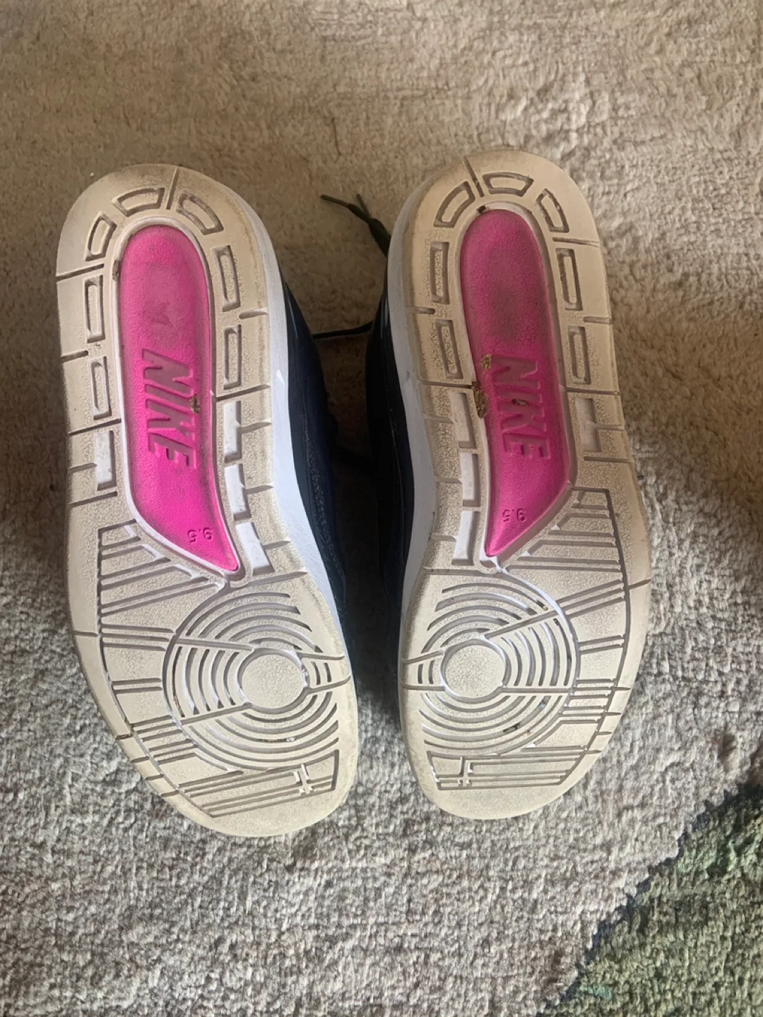 Nike Air Jordan 2 Retro Black/Blue Size 9.5 image indicator(3)