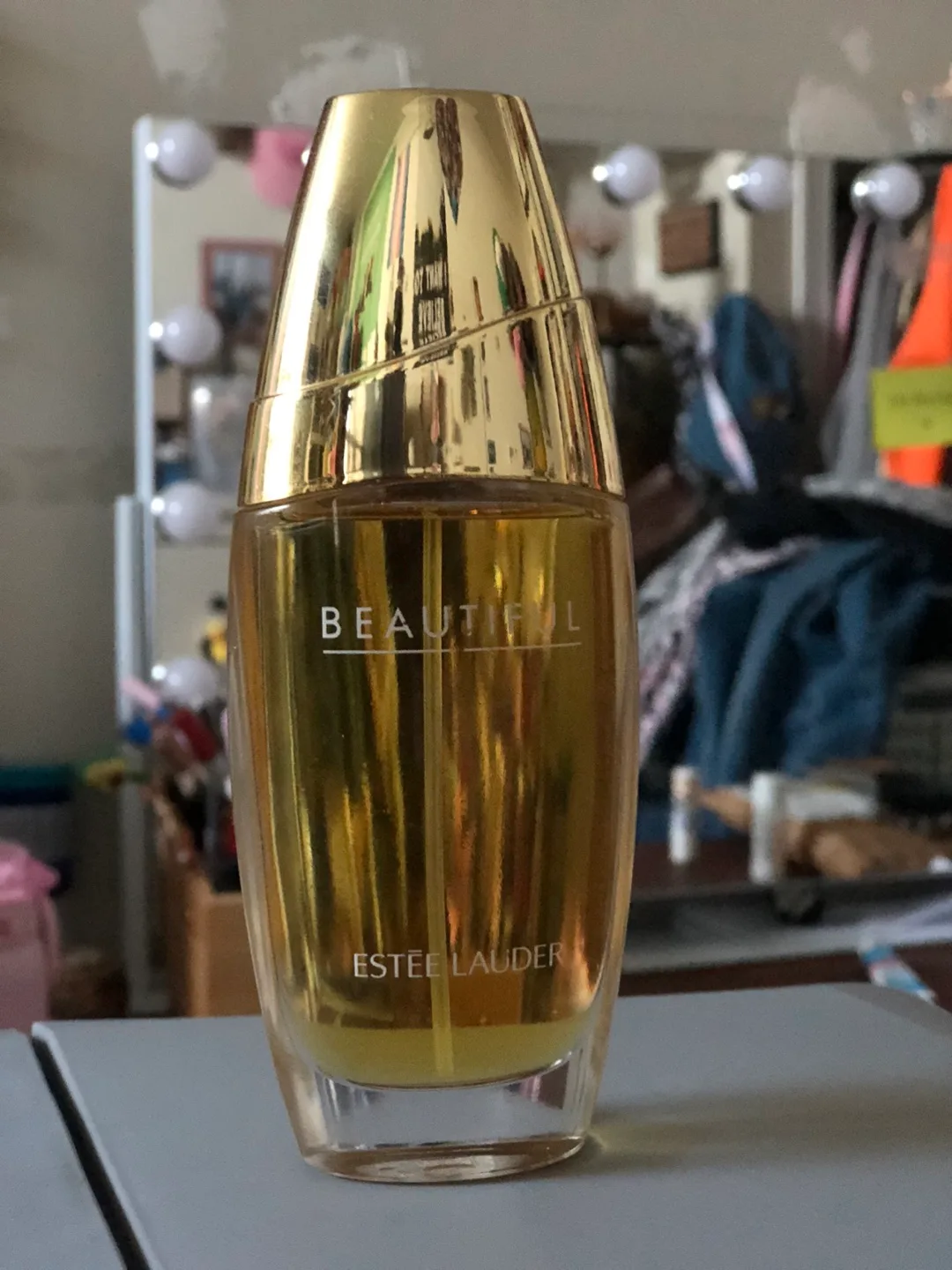 Estée Lauder Beautiful Eau de Parfum thumbnail