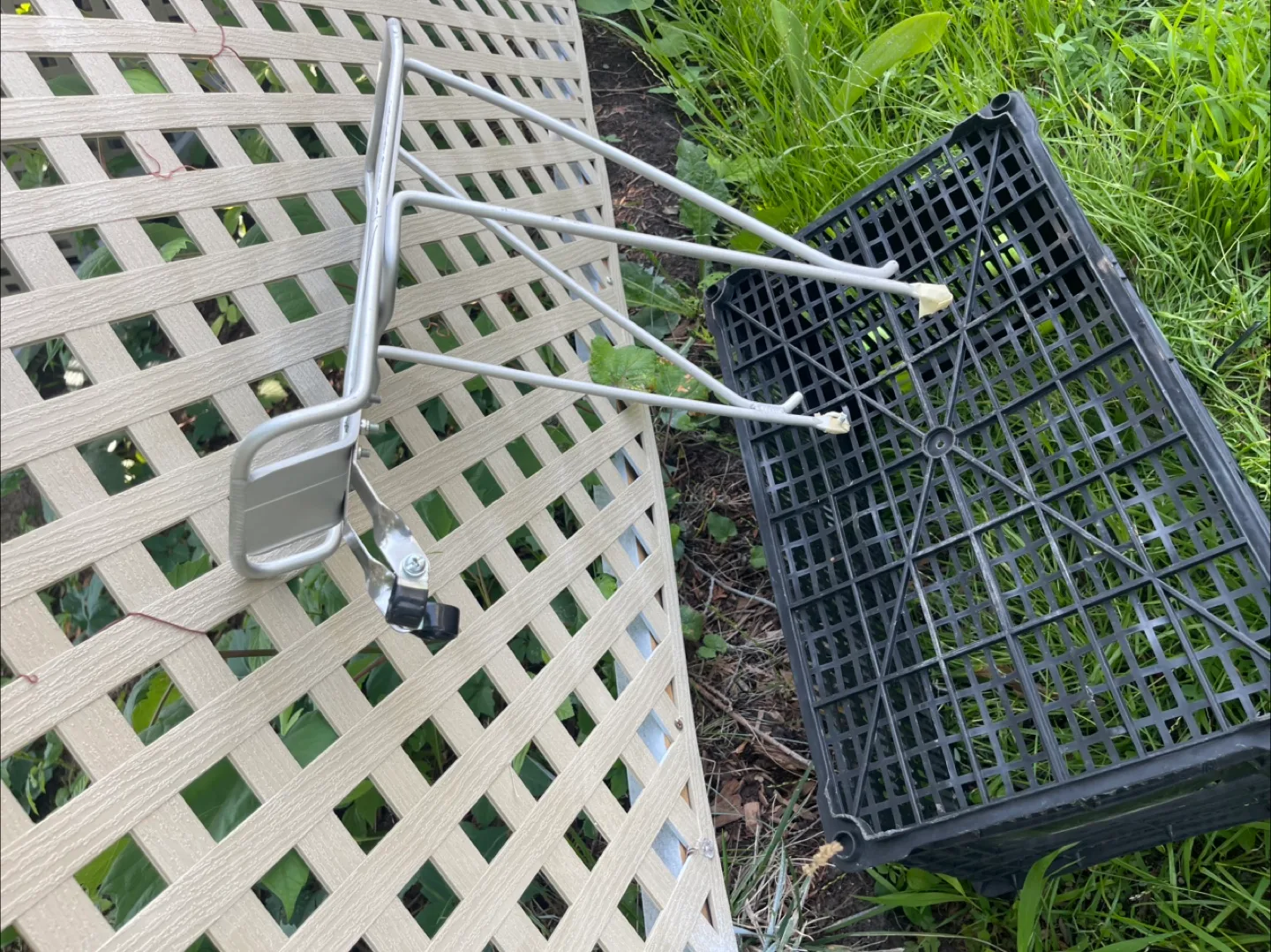 Trace Bicycle Rack image indicator(4)