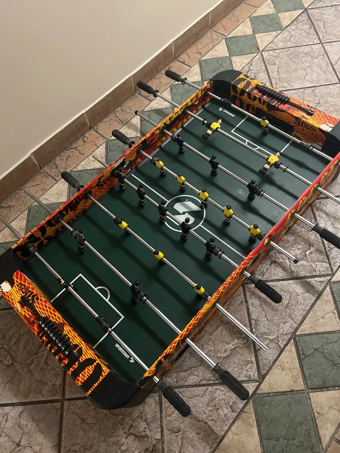 Sportcraft  Foosball Table  NO LEGS.   NEED TO BUILD LEGS. image indicator(3)