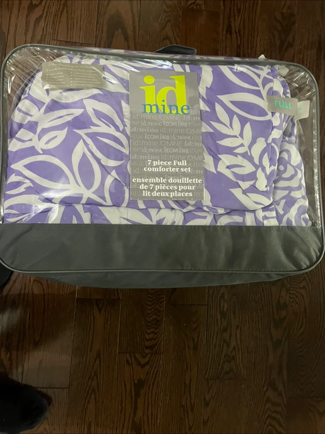 id:mine Full Comforter Set thumbnail