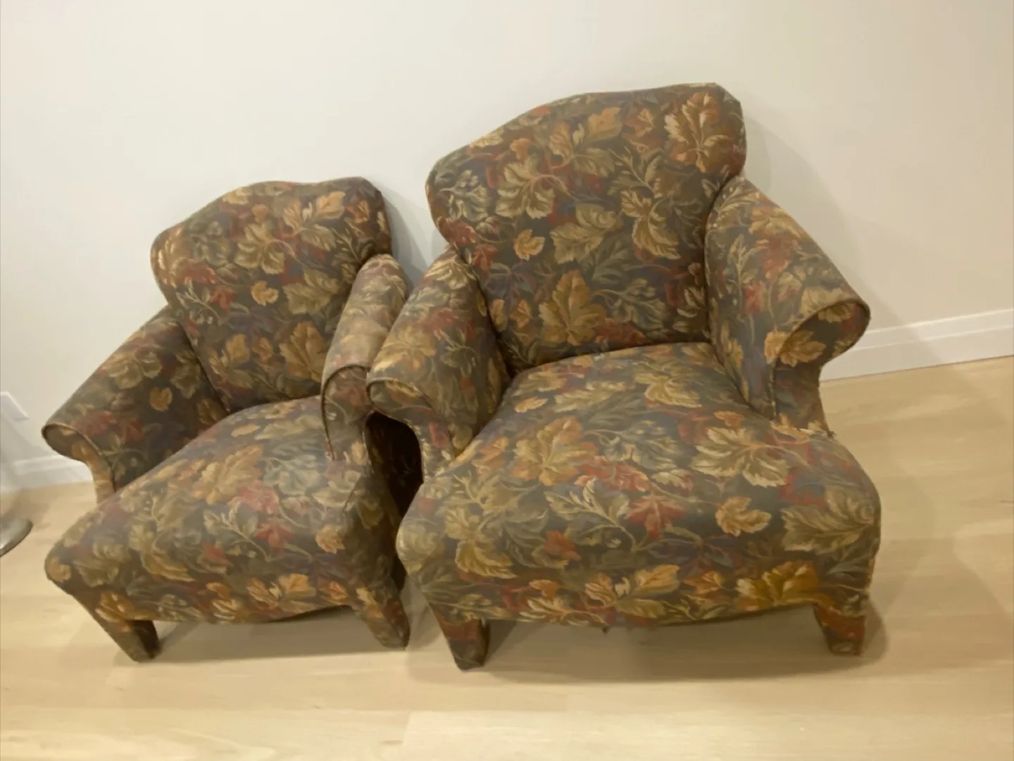 Floral Patterned Armchairs - Set of 2 thumbnail