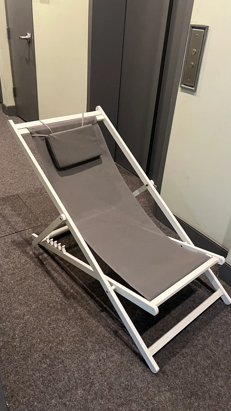 Sun Bed Chair with Gray Cushion thumbnail