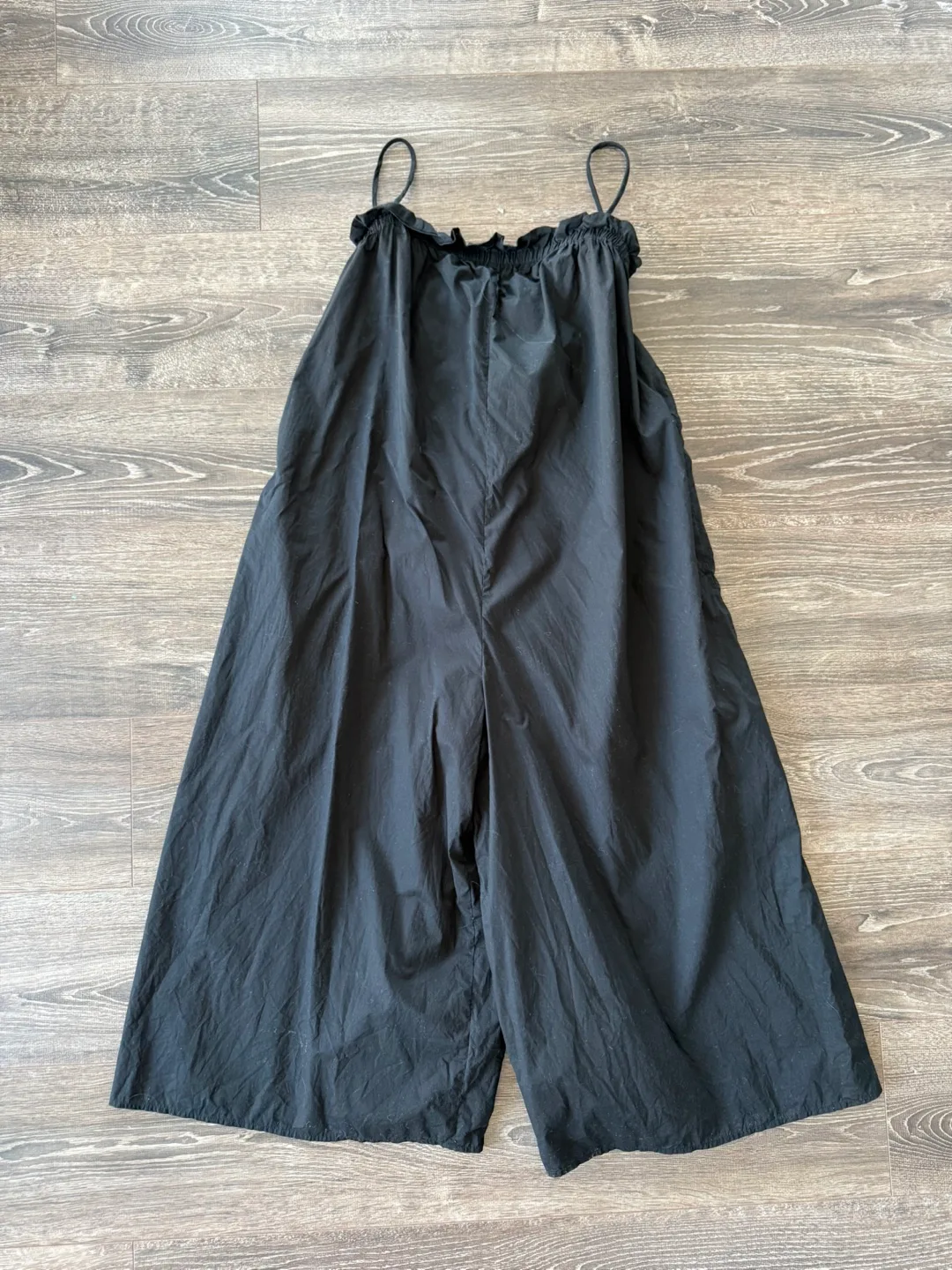 Everlane Black Jumpsuit with pockets - Size Small thumbnail