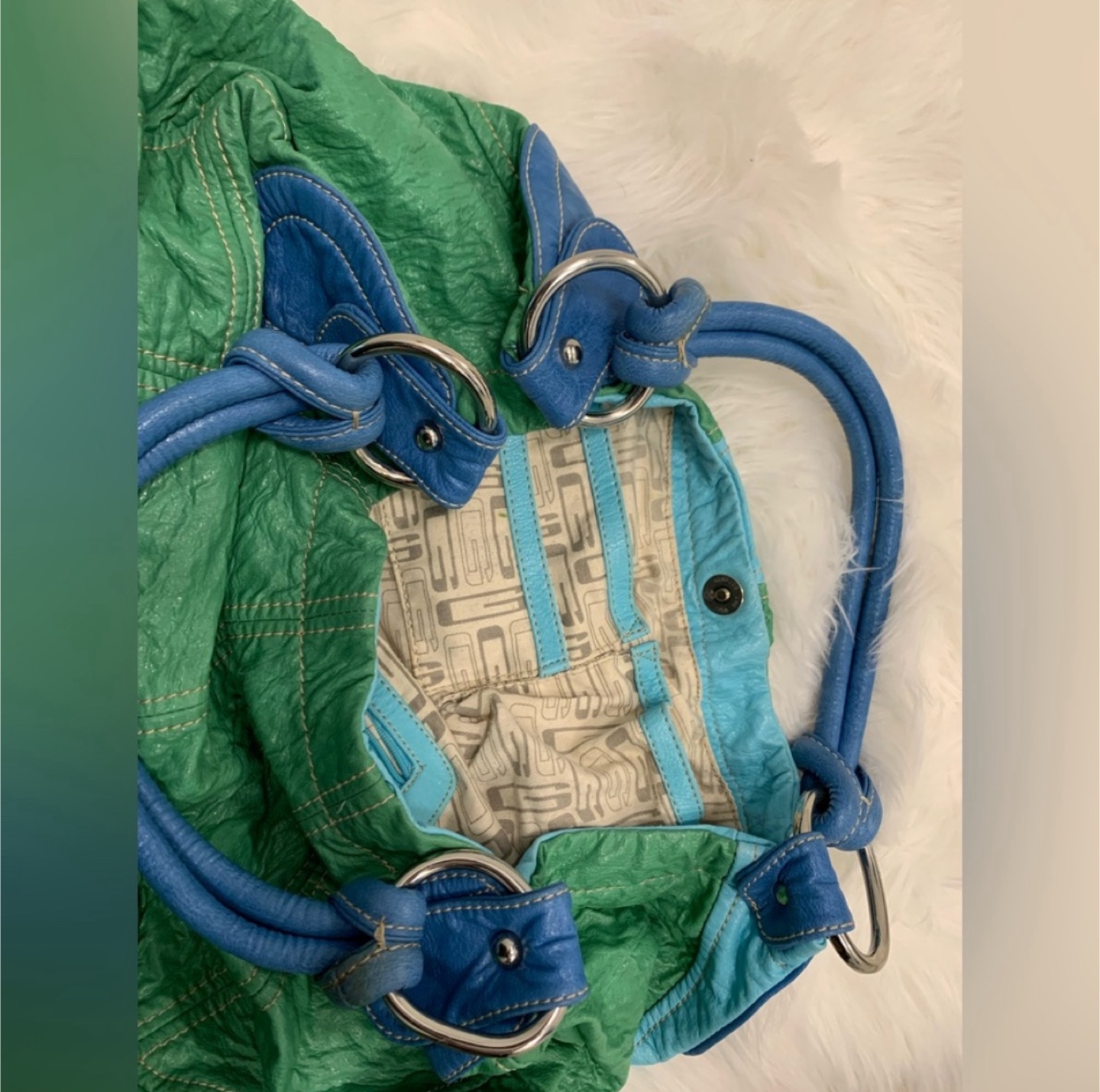 GUESS Leather Hobo Bag - photo 5
