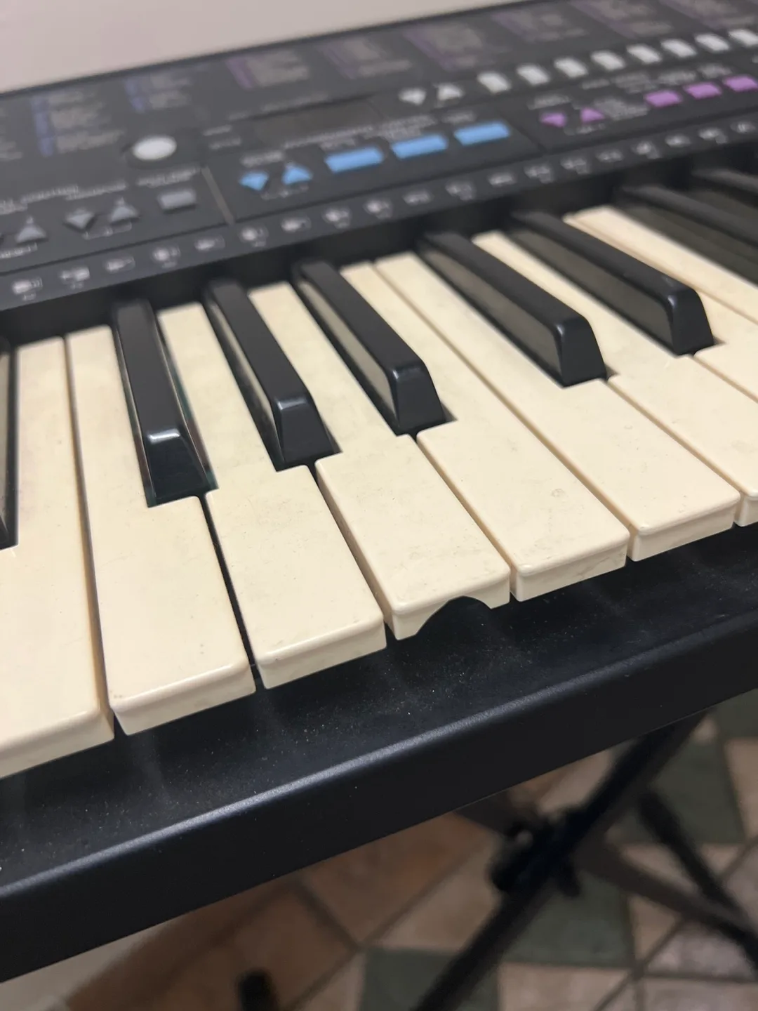 Yamaha PSR-210 Keyboard with Stand image indicator(5)