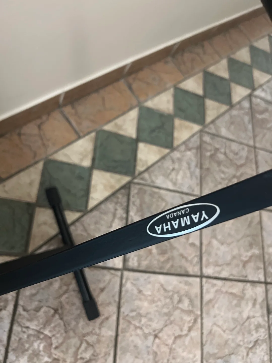 Yamaha PSR-210 Keyboard with Stand image indicator(2)