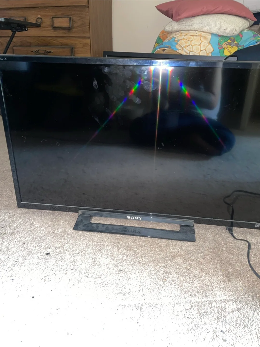 Sony Bravia R40 32" TV image indicator(6)