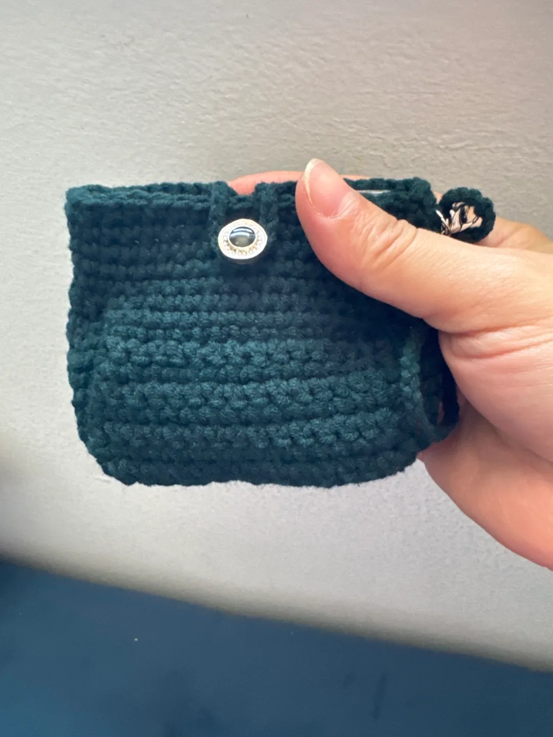 Handmade Crocheted Pouch - Green image indicator(3)