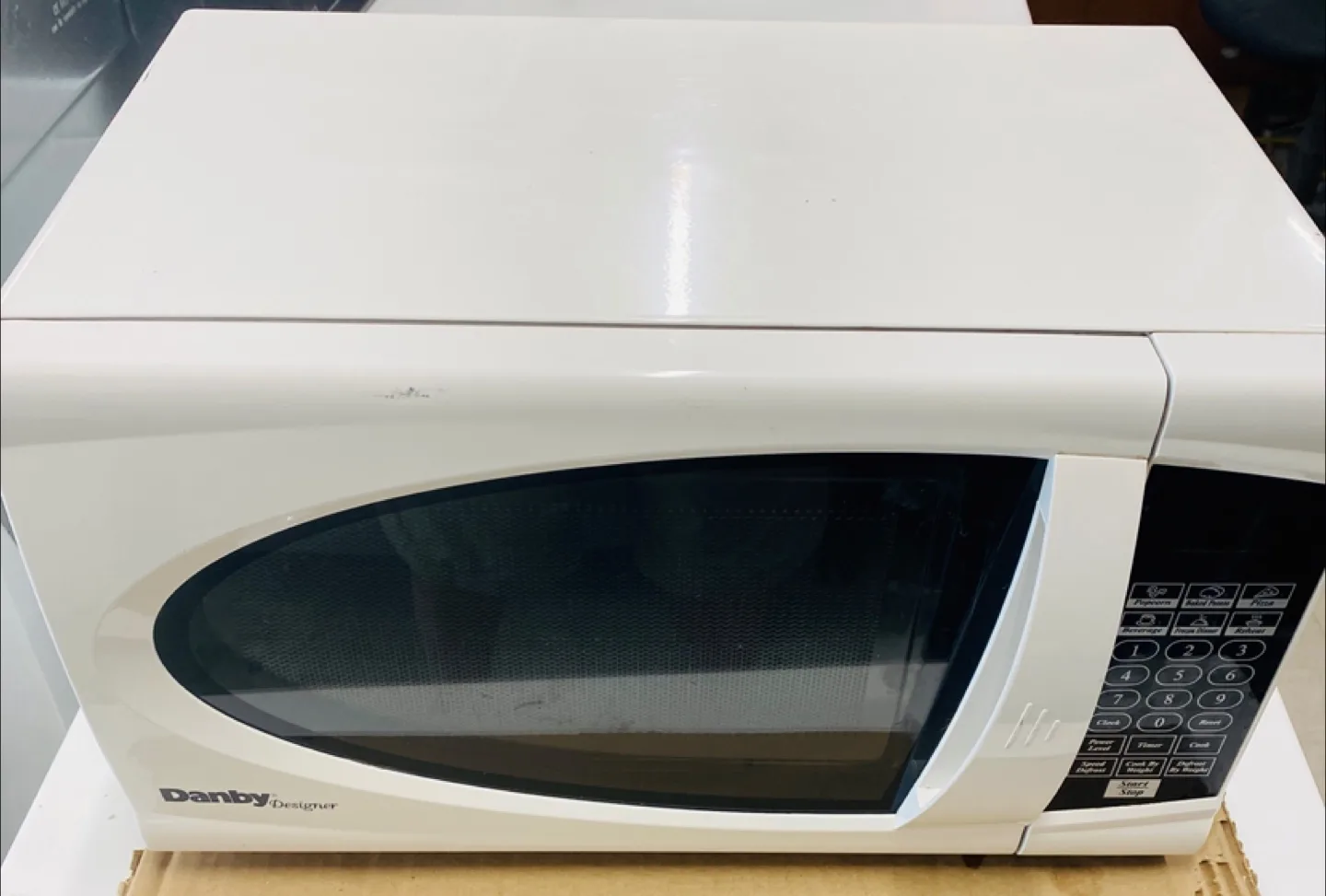 Microwave Oven thumbnail