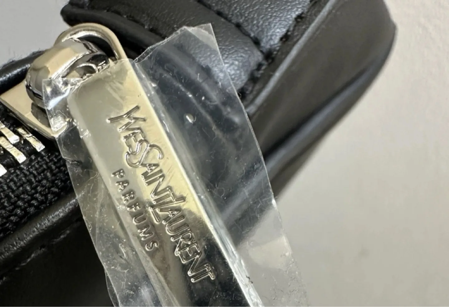 Yves Saint Laurent Parums Black Pouch image indicator(3)