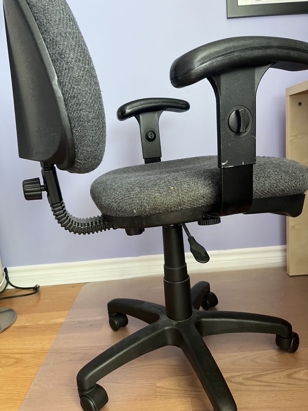 Office Chair - photo 2