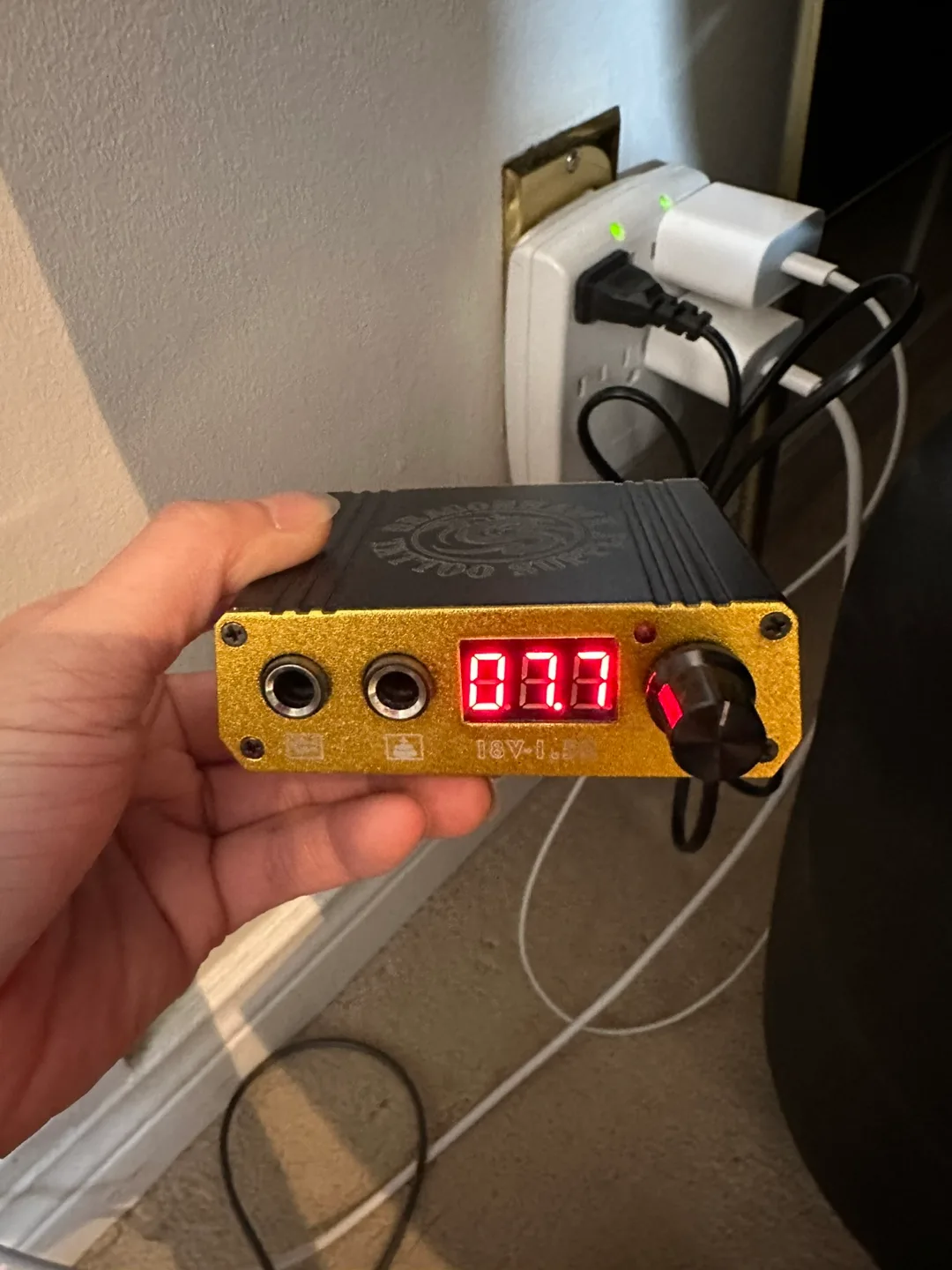 Tattoo Machine, Power Supply and Pedal image indicator(5)