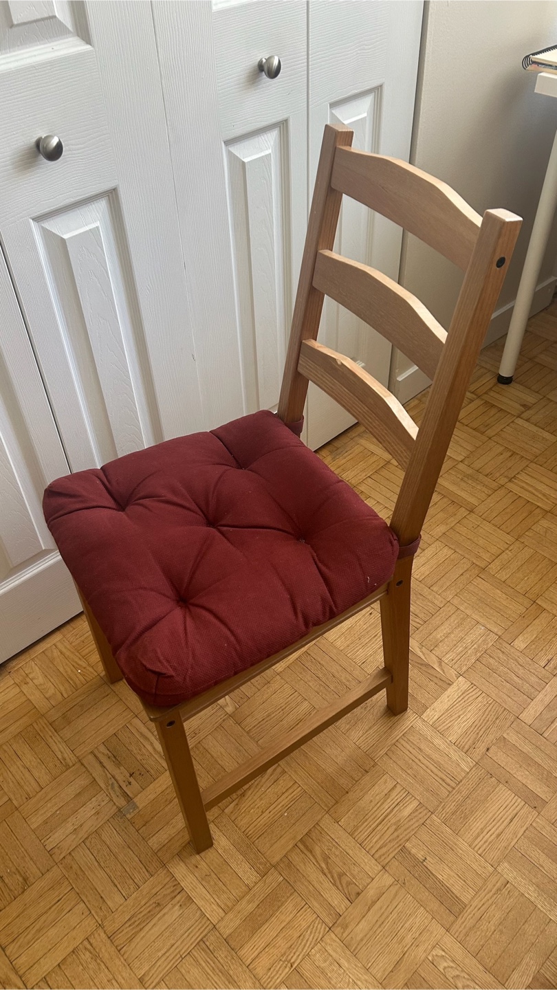 IKEA Dining Table & 4 Chairs - photo 5