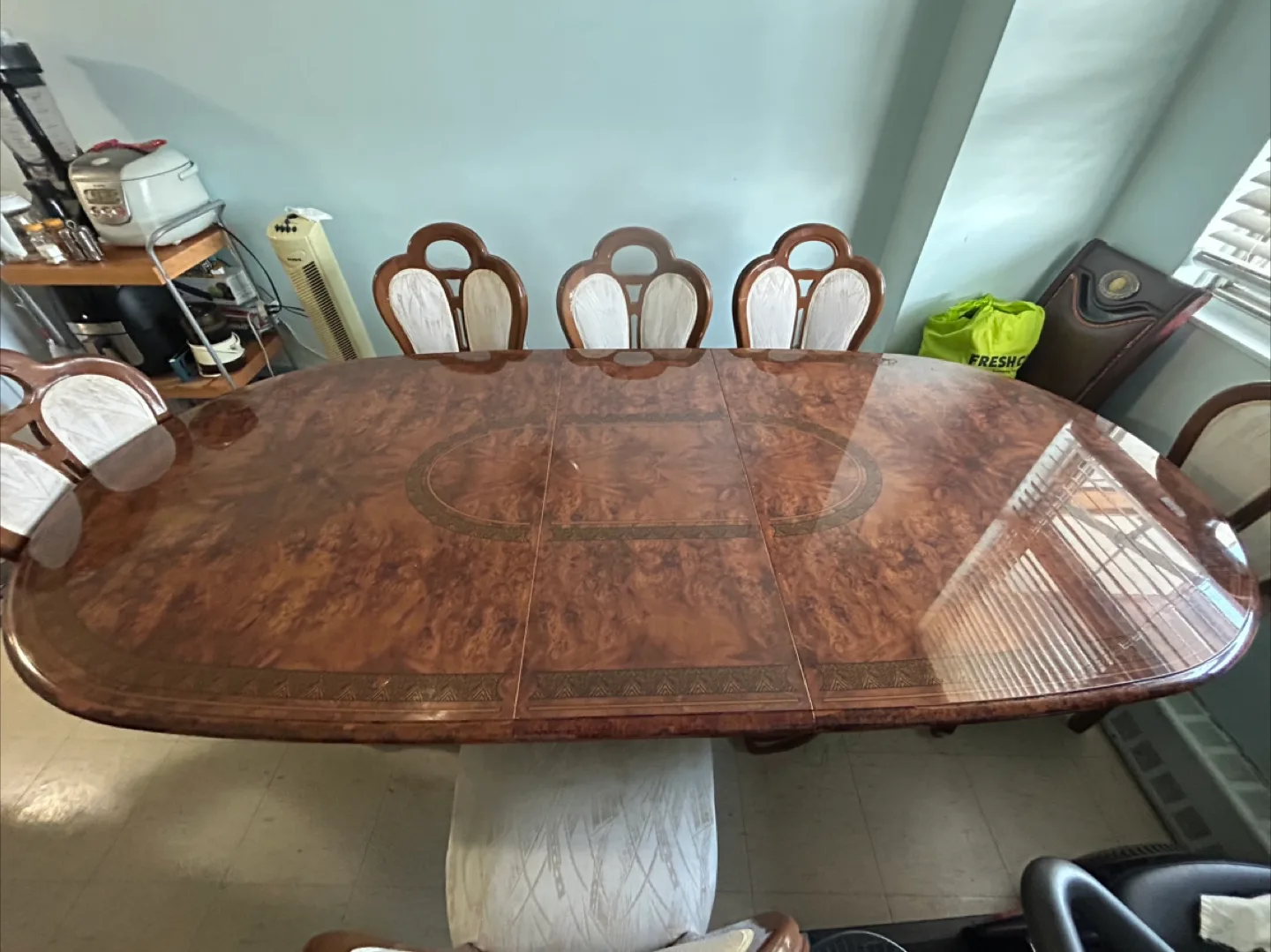 Dining Table with 6 Chairs image indicator(4)