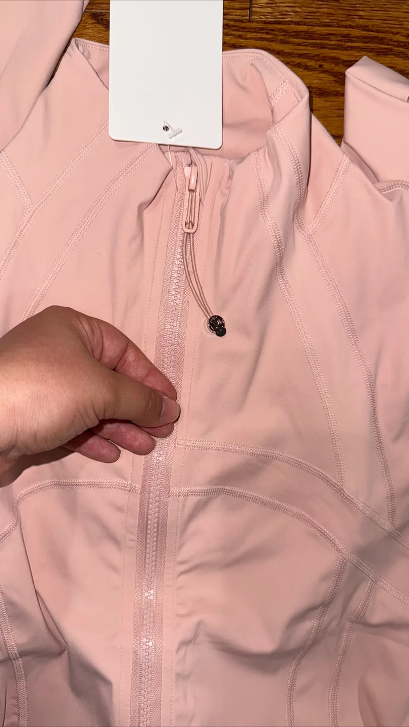 Lululemon Jacket & Leggings Set - Size 8 image indicator(7)