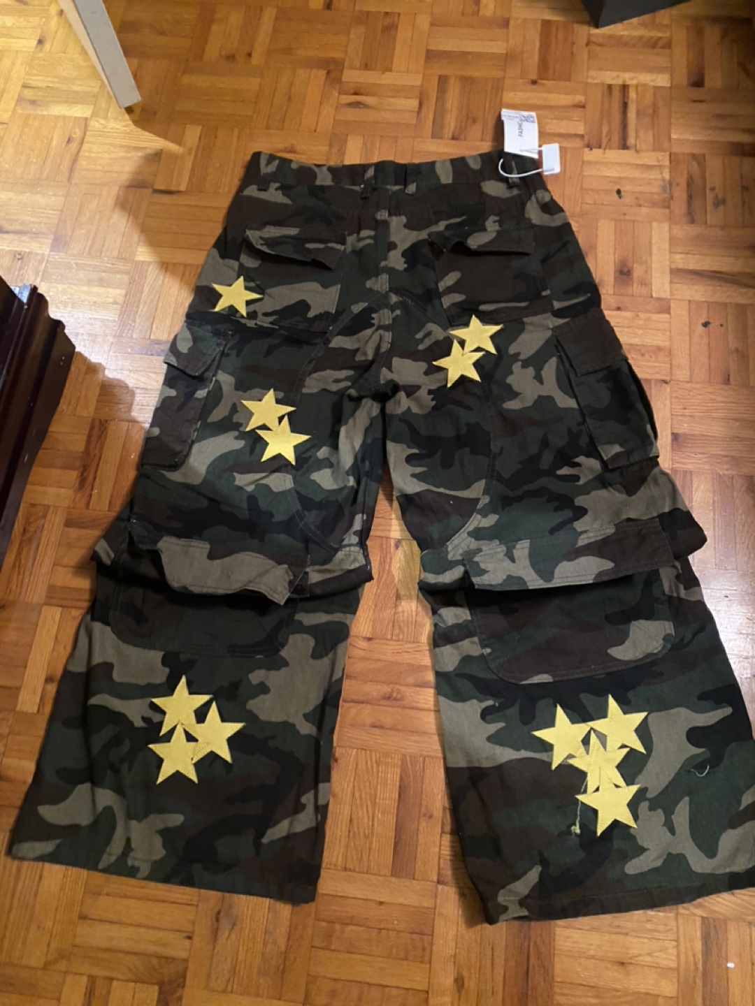 Unisex Camo Cargo Pants with Yellow Stars - photo 2