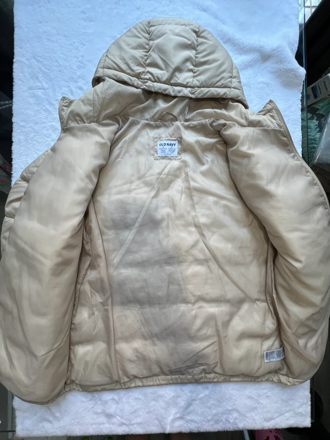 Old Navy Hooded Quilted Puffer Jacket image indicator(2)