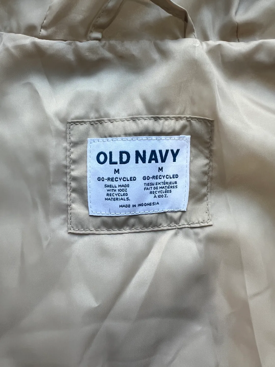 Old Navy Hooded Quilted Puffer Jacket image indicator(3)