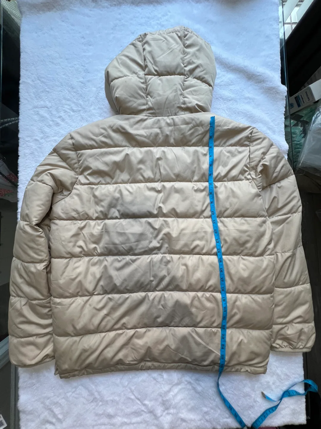 Old Navy Hooded Quilted Puffer Jacket image indicator(4)