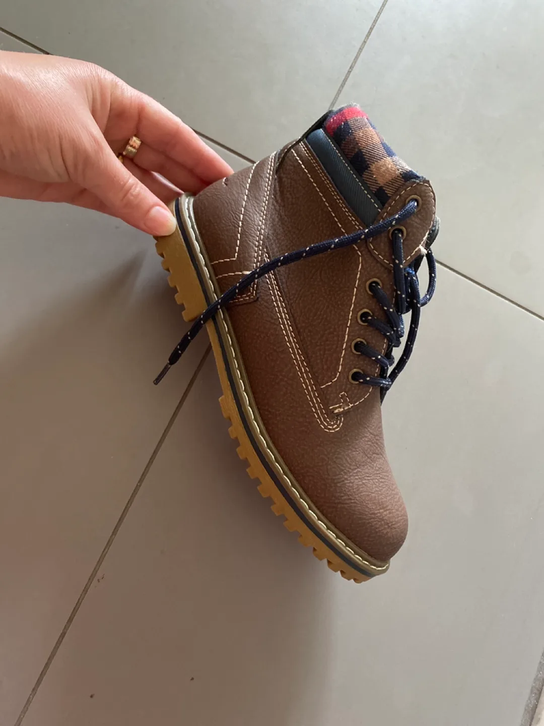 Brown Ankle Boots image indicator(2)