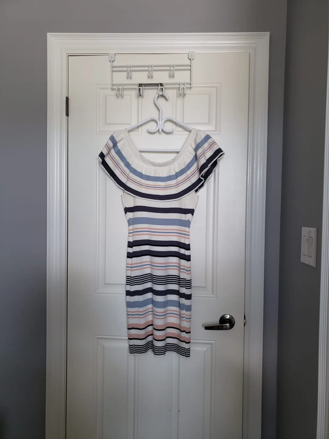 Almost Famous striped dress - size L thumbnail