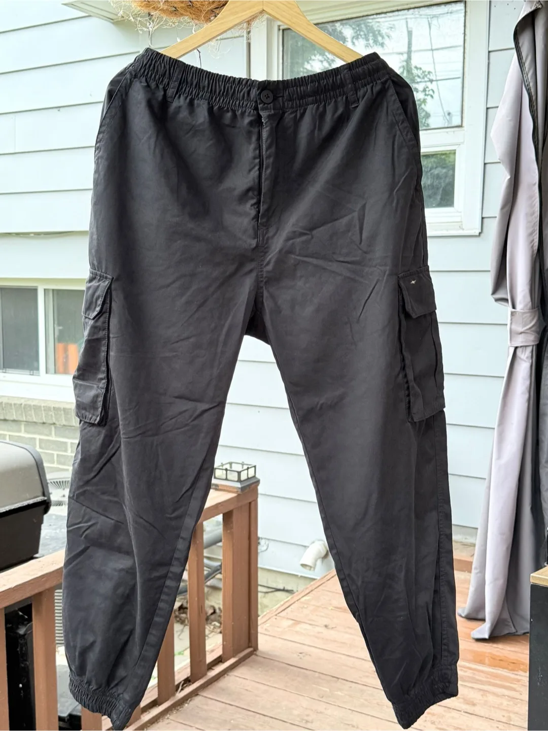 Zara Black Cargo Pants (Size L) thumbnail