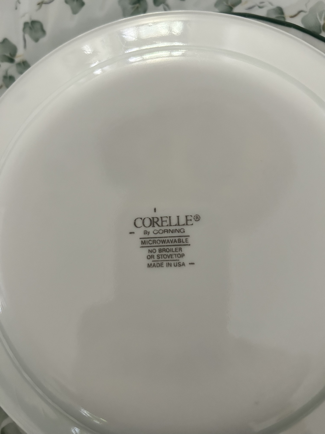 Free Corning dinnerware - photo 4