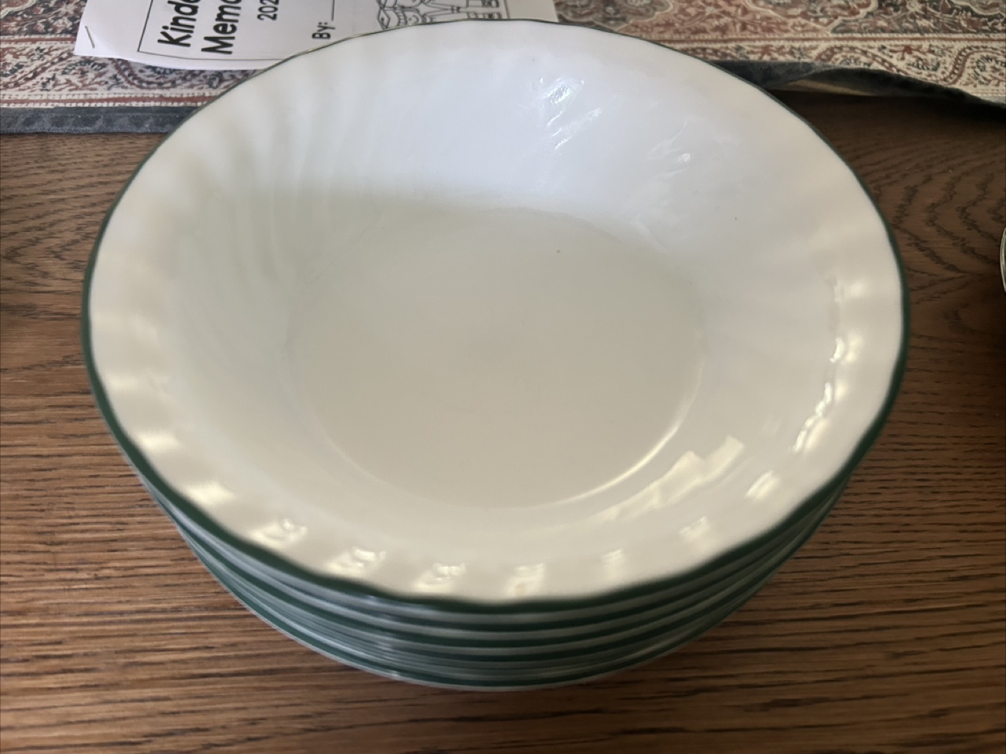 Free Corning dinnerware - photo 2