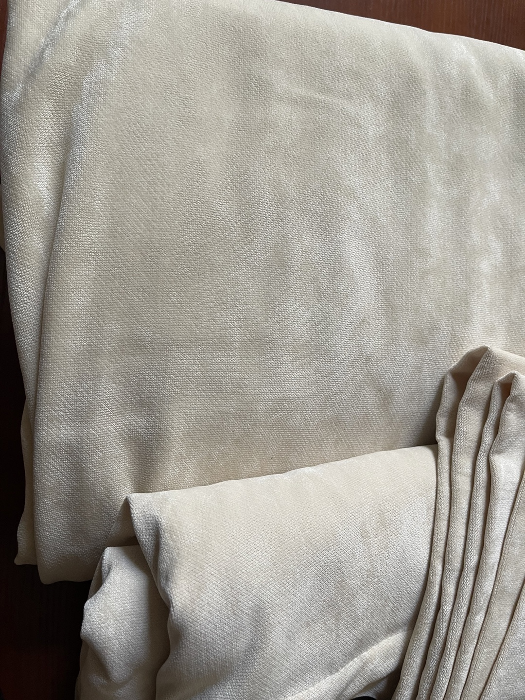 2x Beige Velvet Curtains (82x50) VERY NICE, ELLEGANT