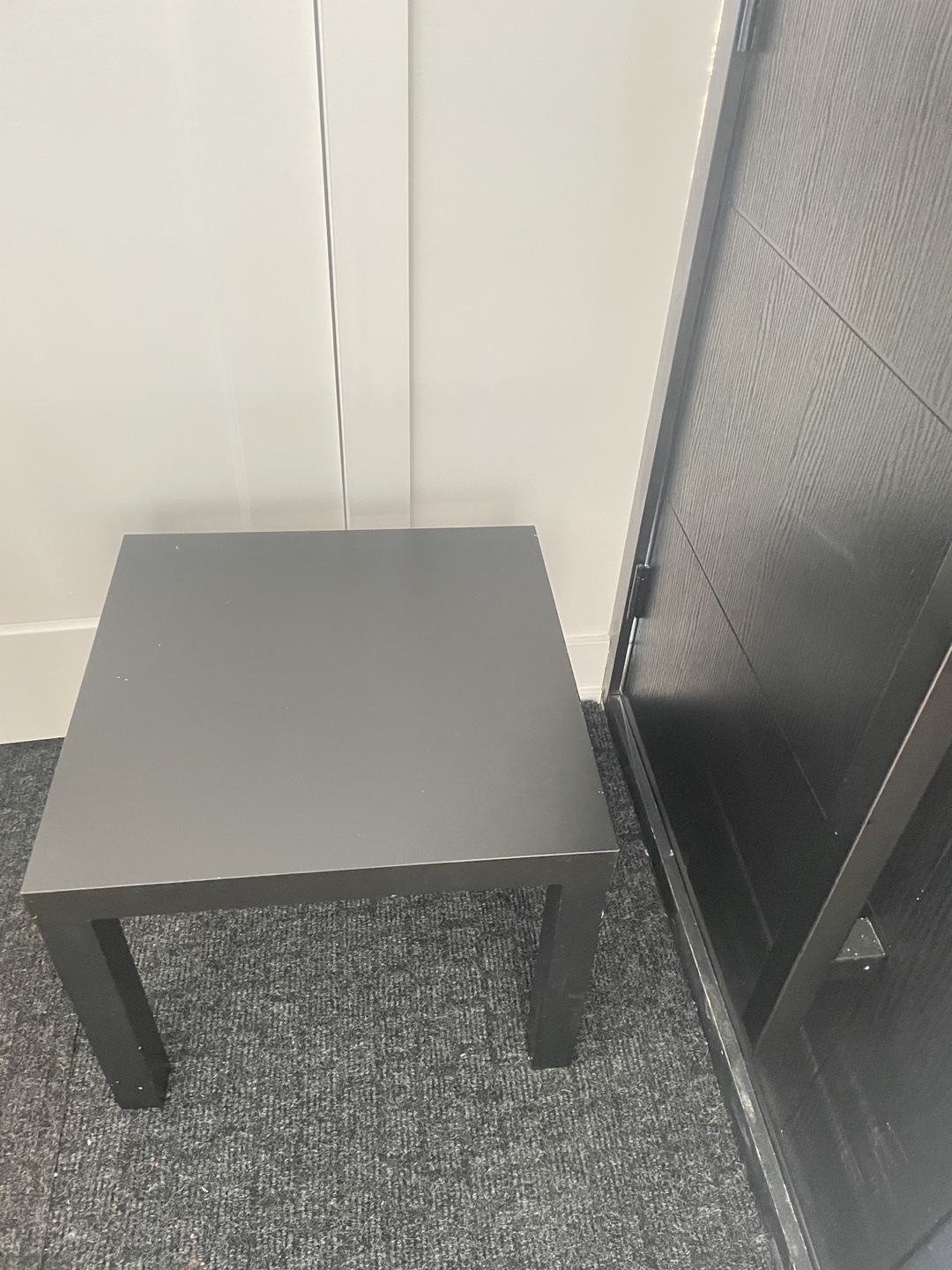 Black Side Table - photo 3