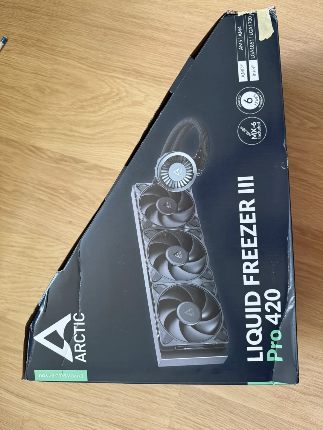 Arctic Liquid Freezer III Pro 420 AIO thumbnail