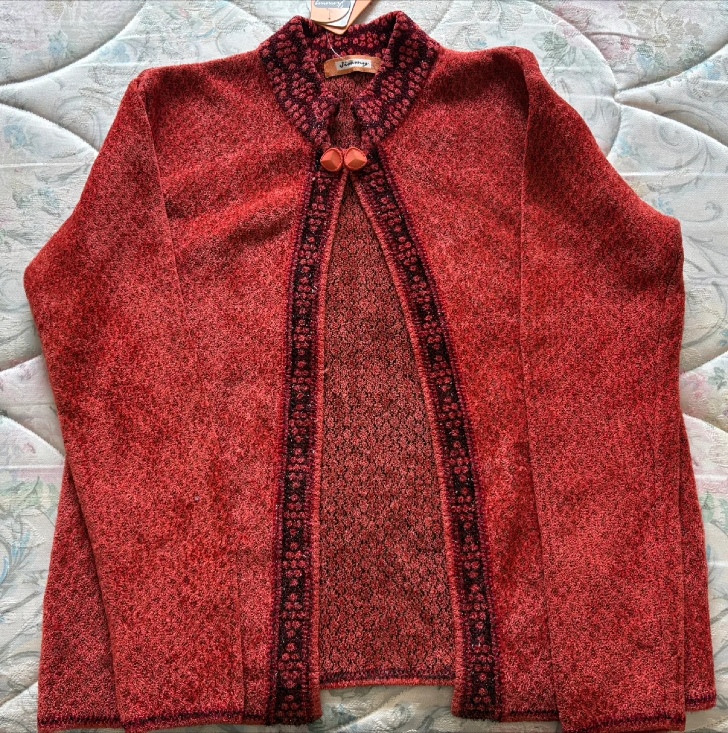 Women’s Cardigan/ sweater thumbnail