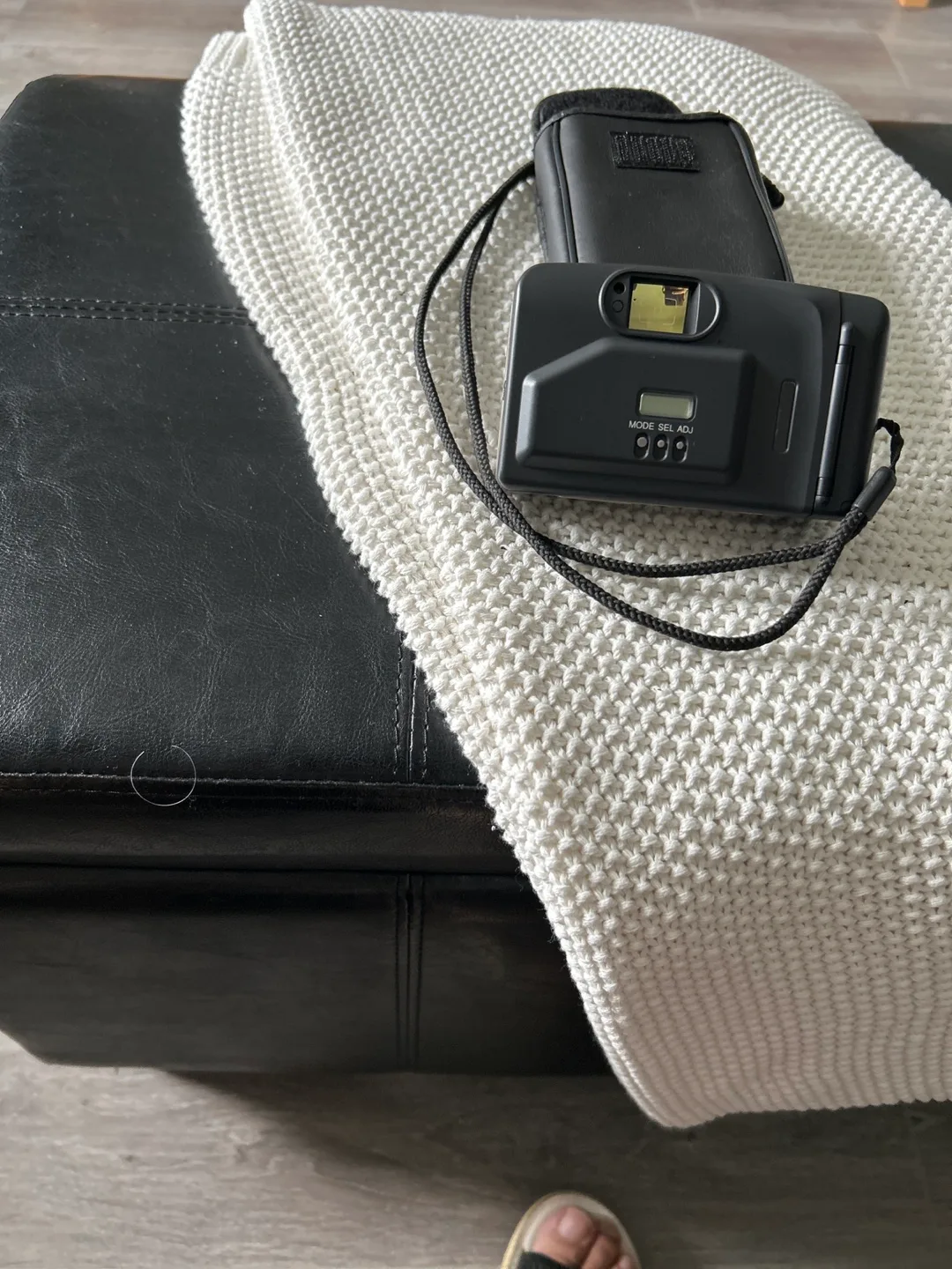 Pentax PC-550 35mm Film Camera image indicator(2)