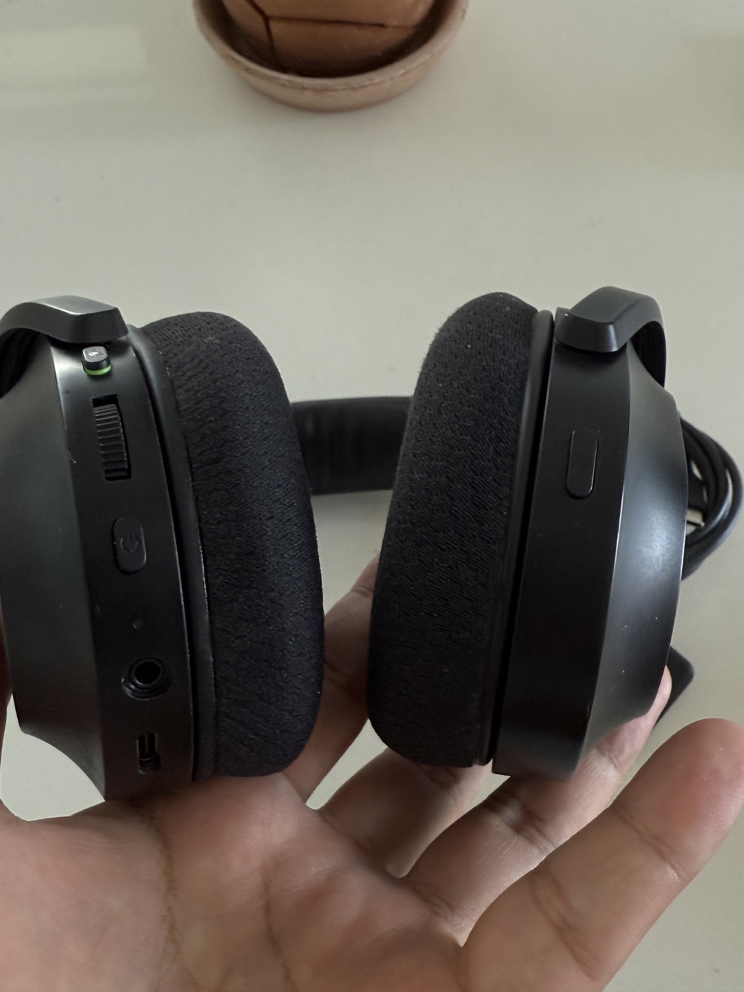 Razer Barracuda Wireless Gaming Headset - photo 3