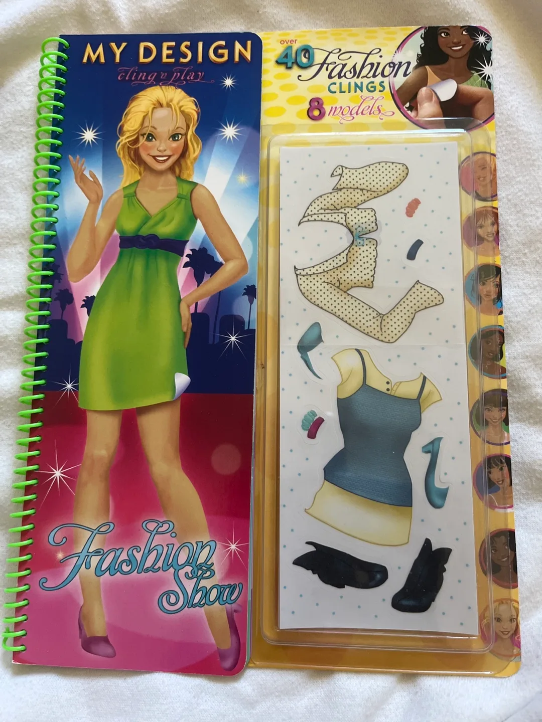 My Design Cling n' Play Fashion Show thumbnail