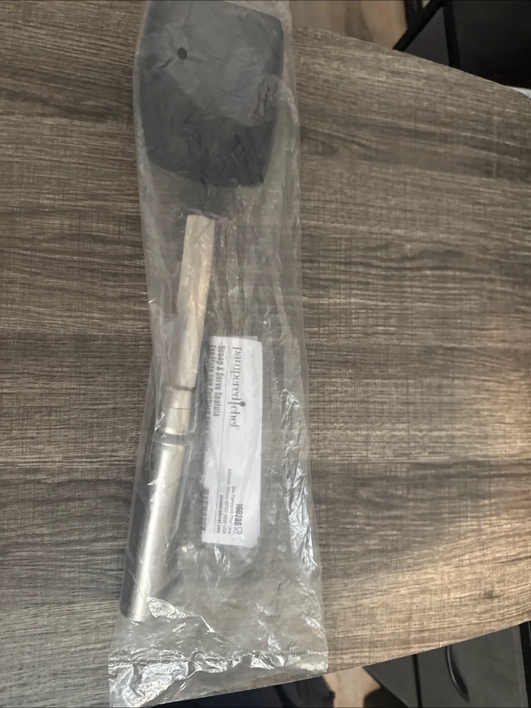 Pampered Chef Scoop & Serve Spatula - New in Package thumbnail