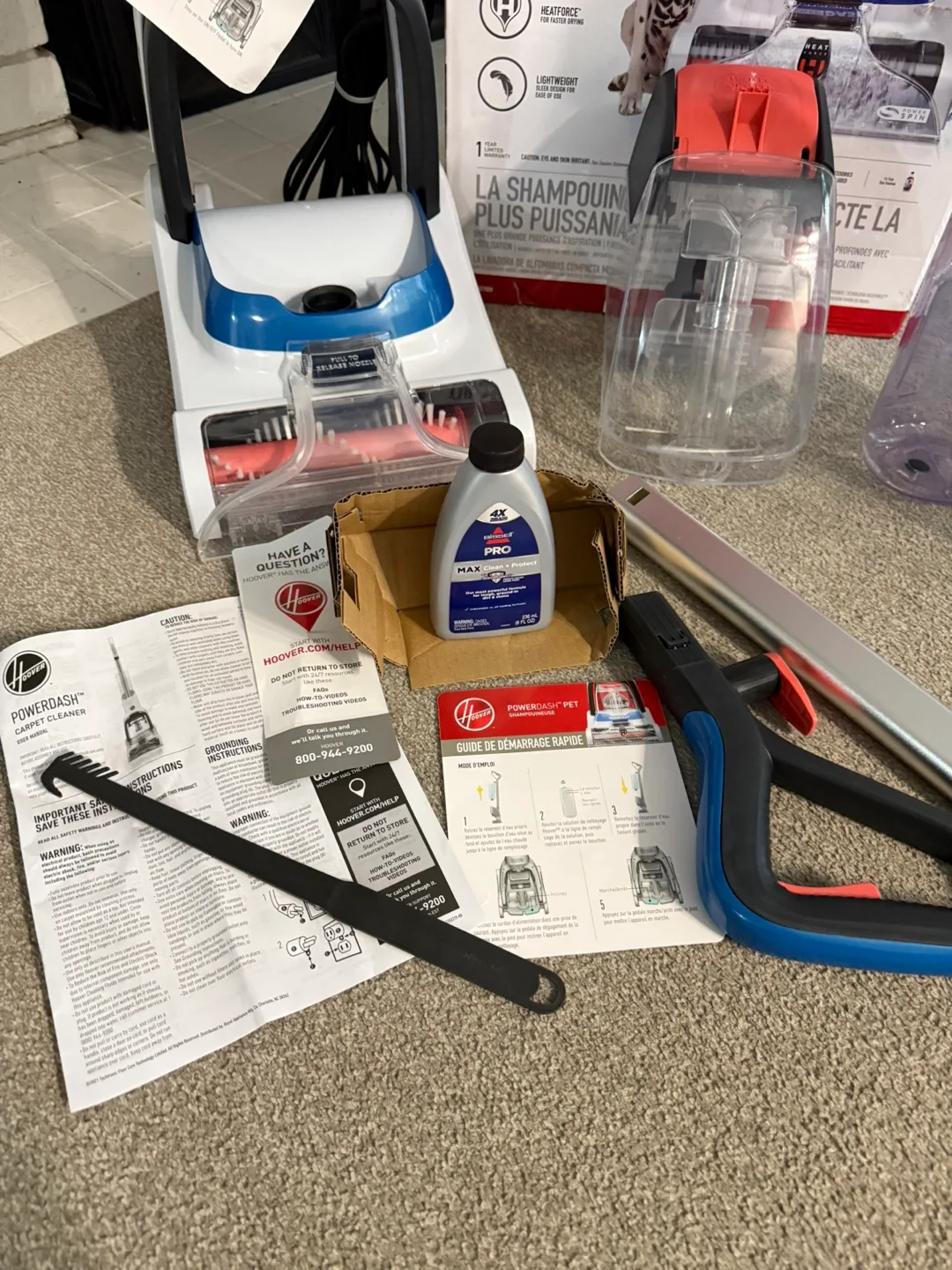 NEW Hoover Compact Carpet Cleaner w/ Shampoo image indicator(2)