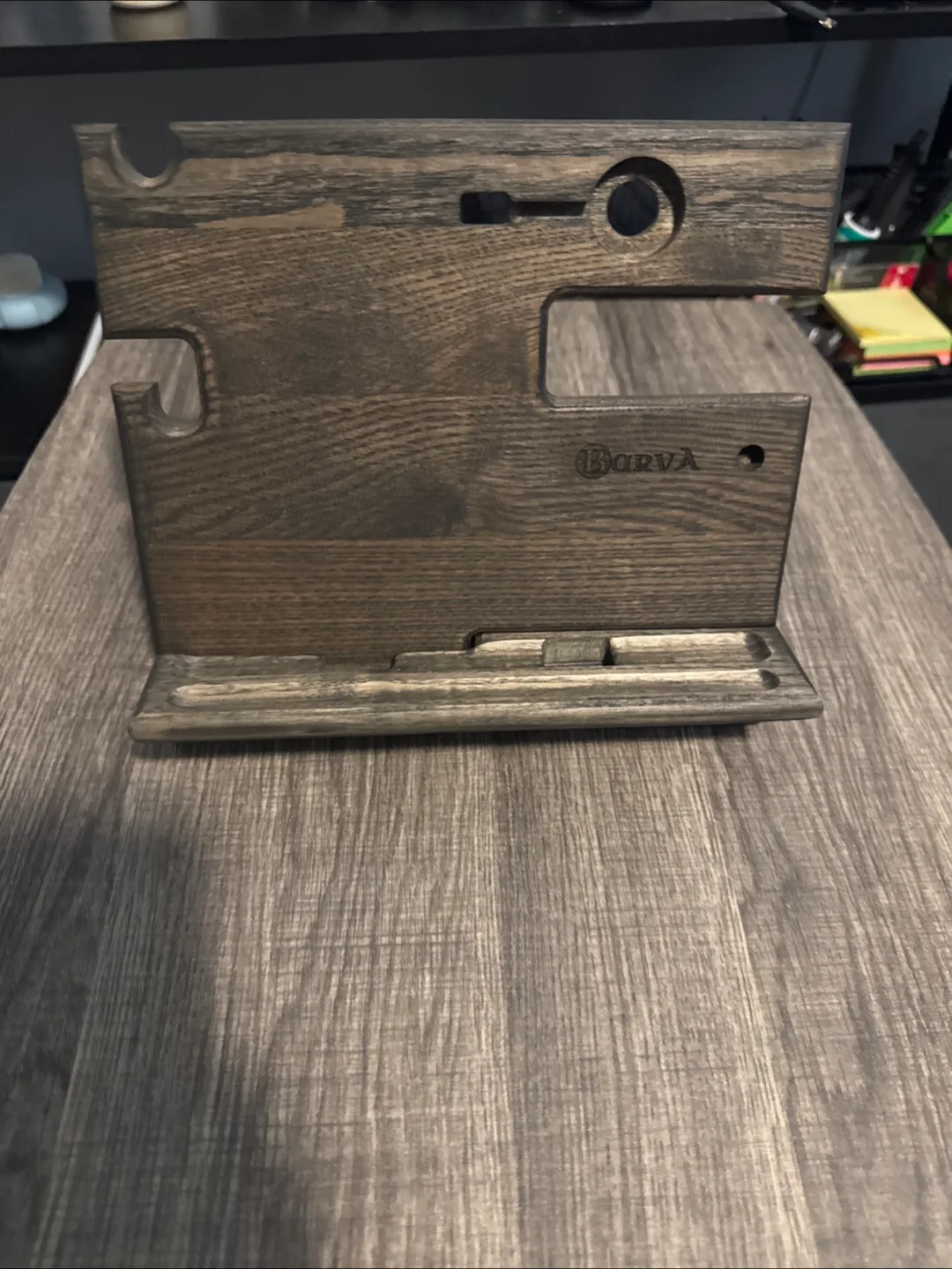 Barva Wood Phone/Tablet Stand thumbnail