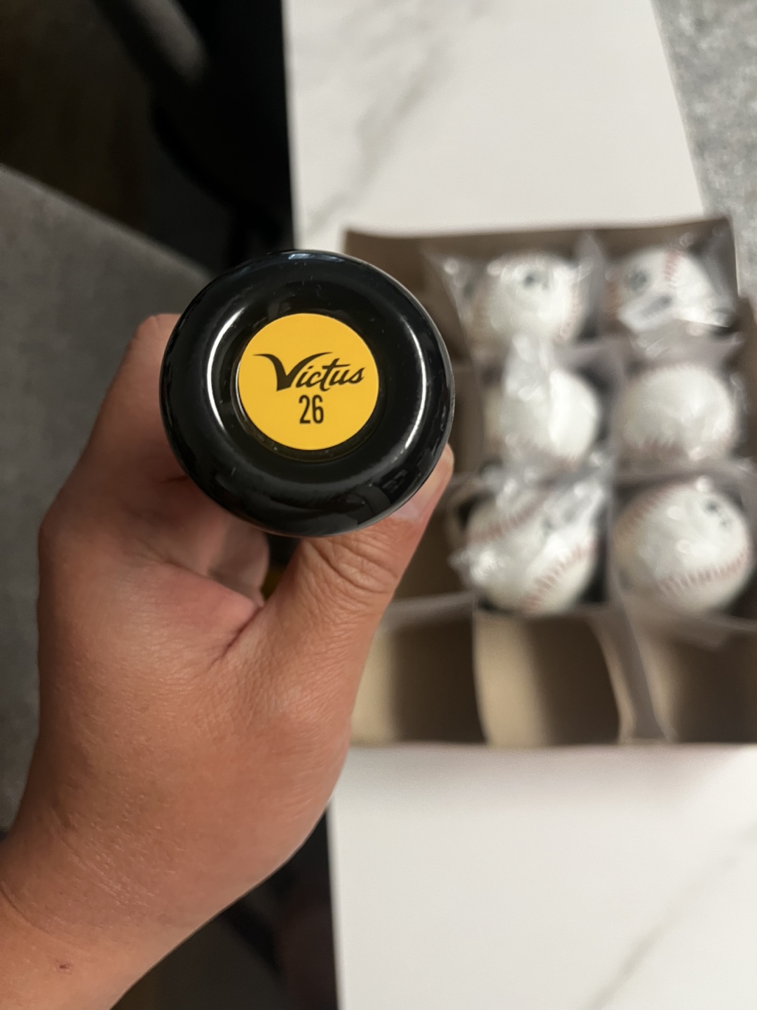 Victus 26 Baseball Bat & Baseballs - photo 2