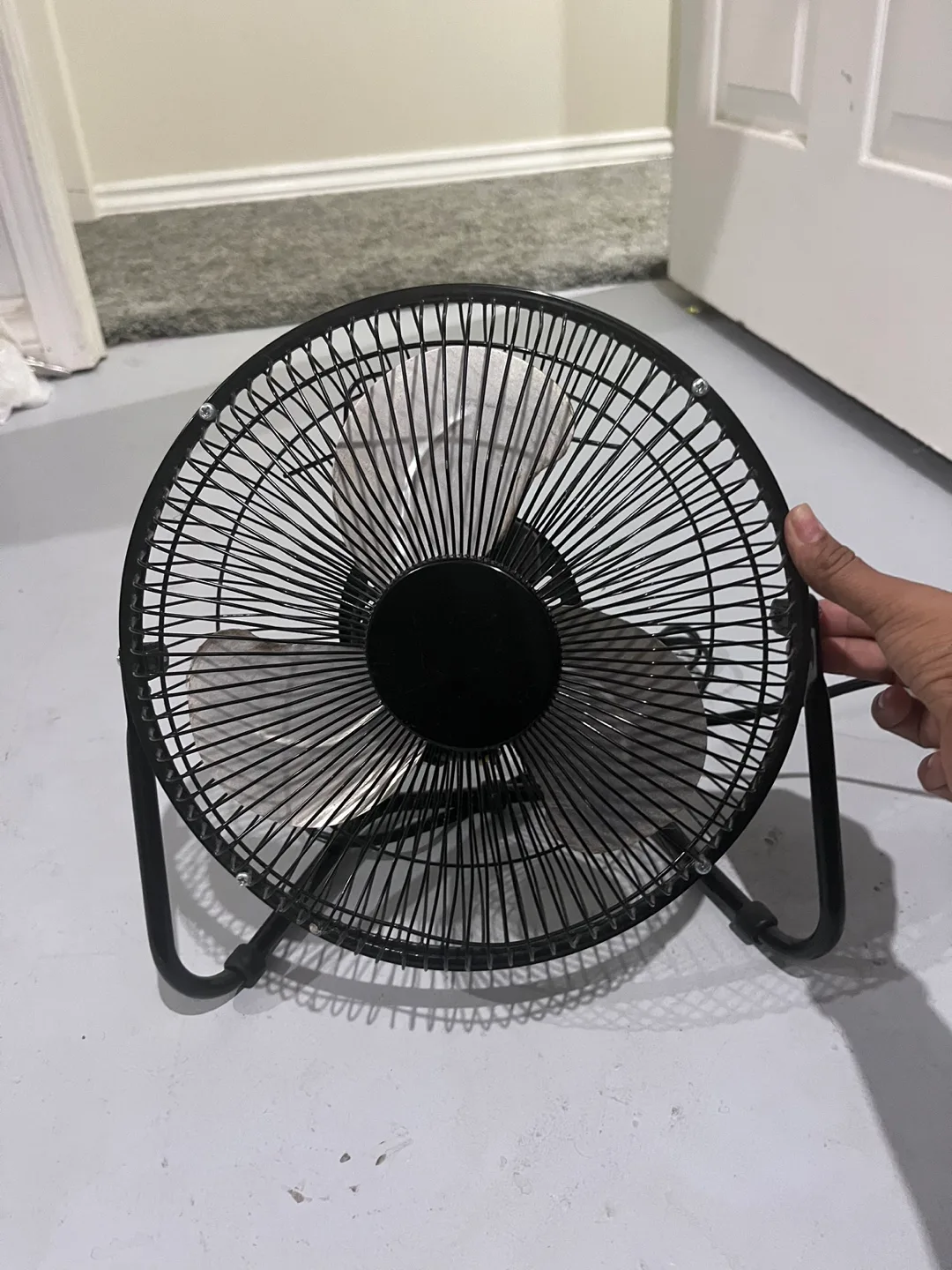 Black Desk Fan thumbnail