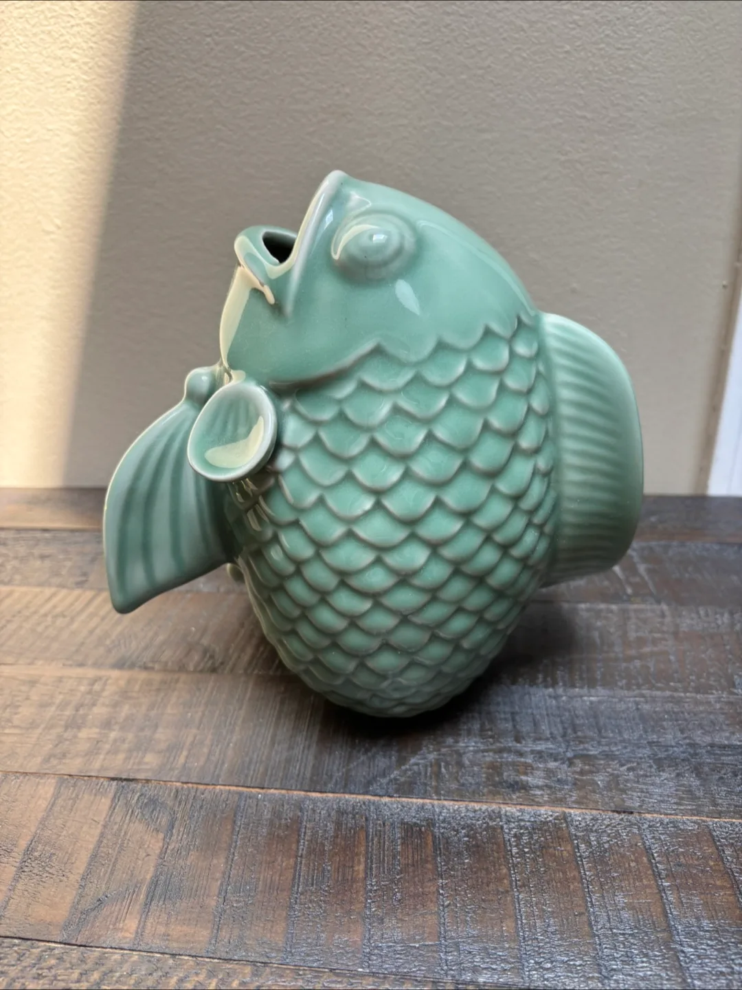 Green glazed Ceramic Fish sculpture image indicator(2)
