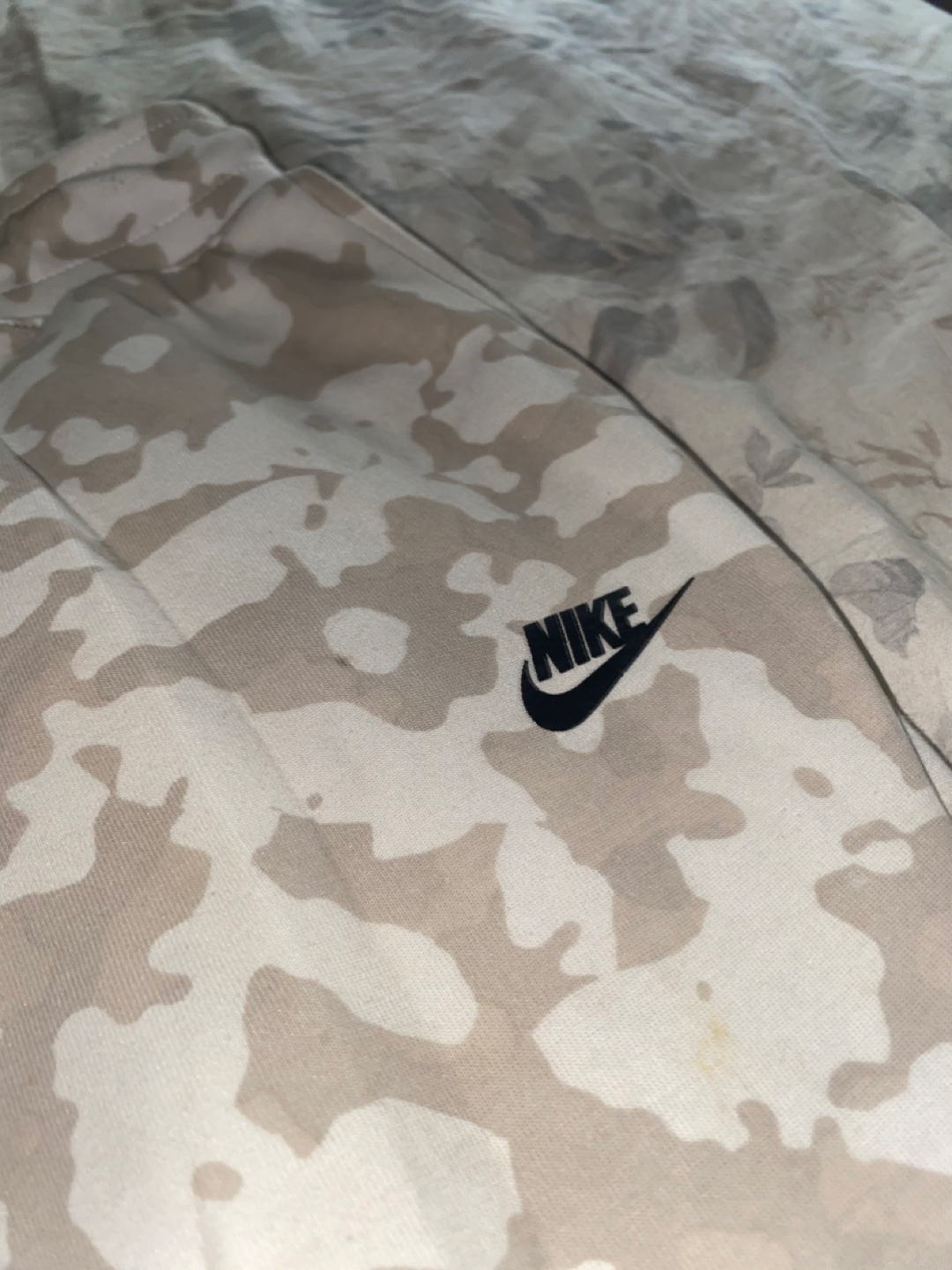 Camo Nike Tech Pants - Size M - photo 2