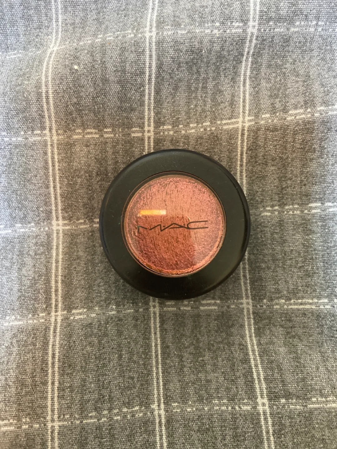 MAC single pallet eyeshadow thumbnail