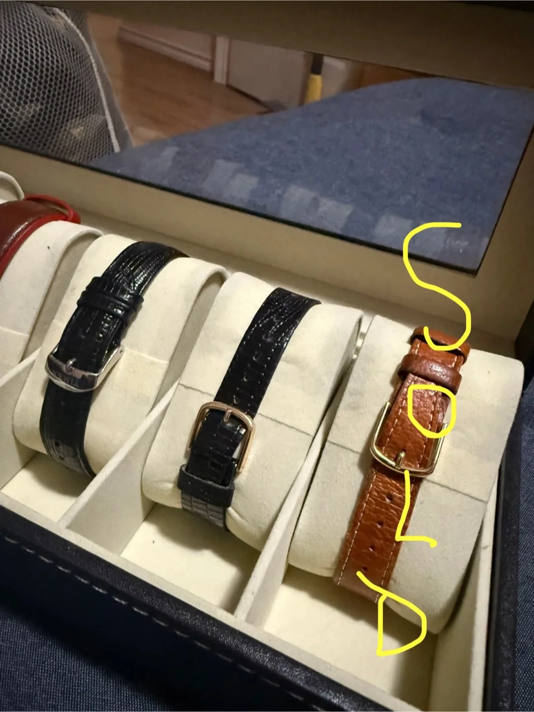 Watch Collection with Display Case - Fossil, Timex image indicator(6)