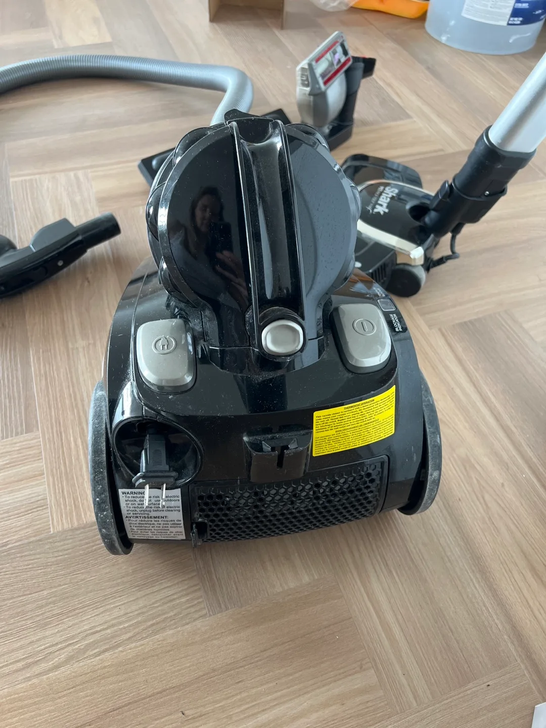 Shark Pet Pro Vacuum with Attachments image indicator(5)