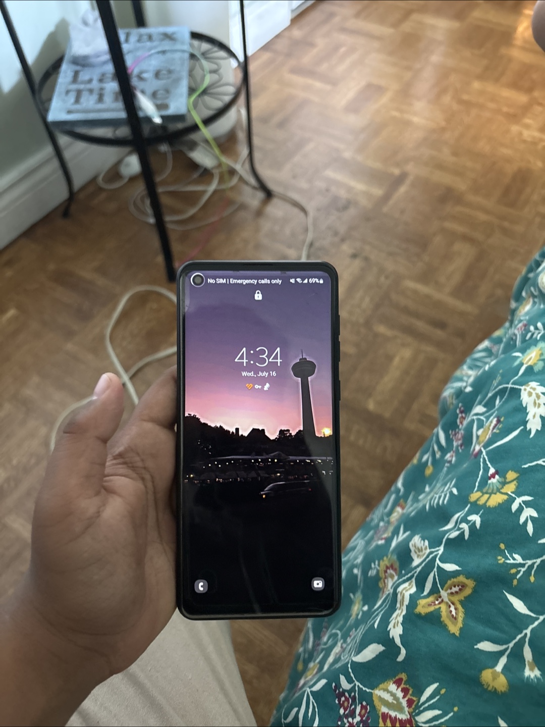 Samsung Phone - Black - photo 3