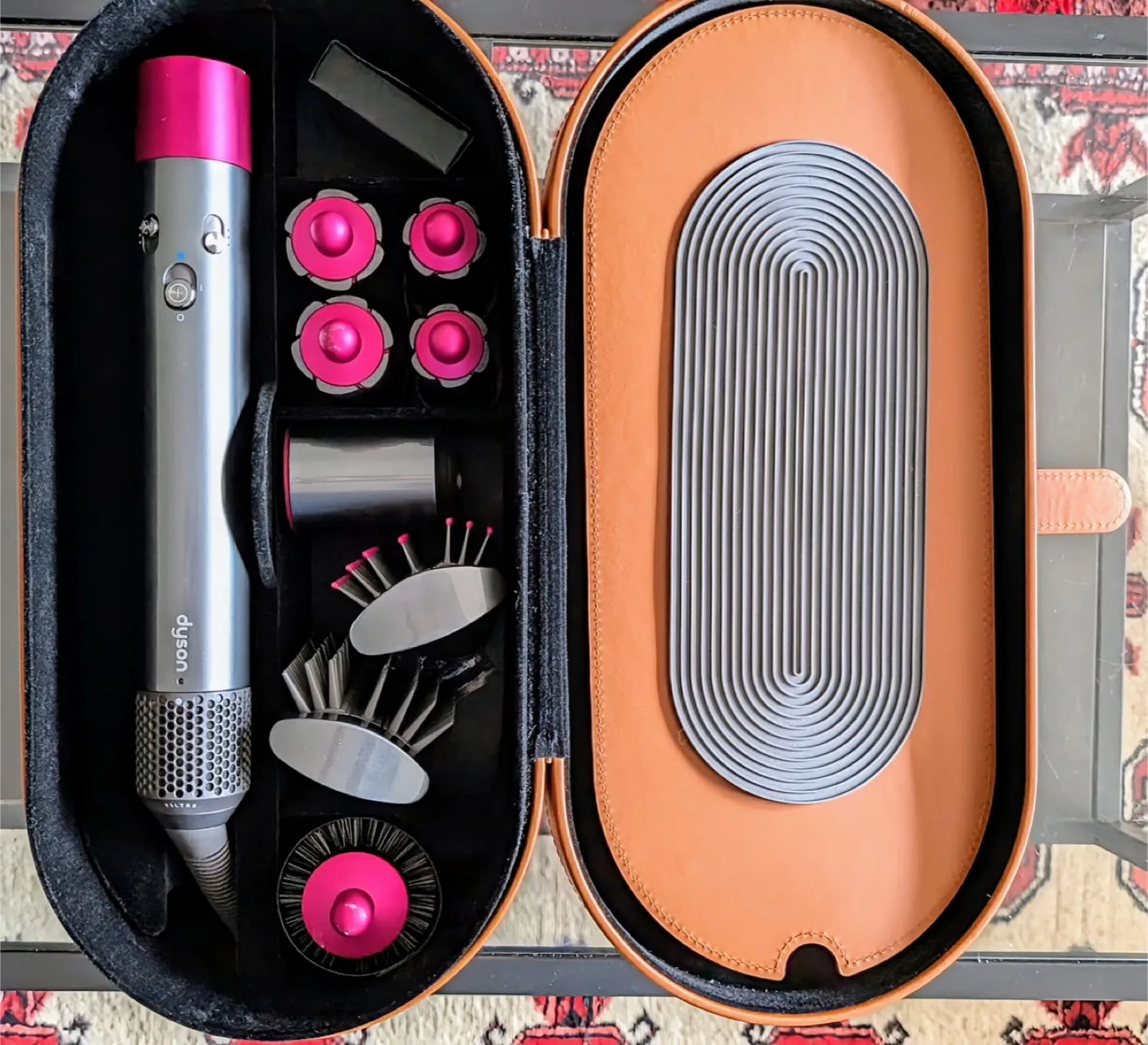 Dyson Airwrap Complete Styler with Case thumbnail