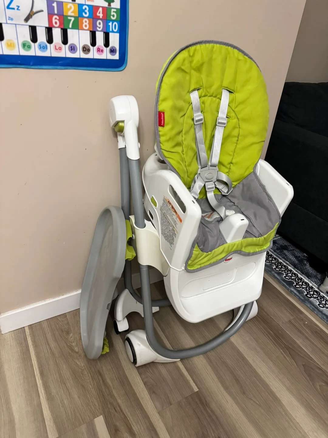 Fisher-Price High Chair - Green & Grey image indicator(5)