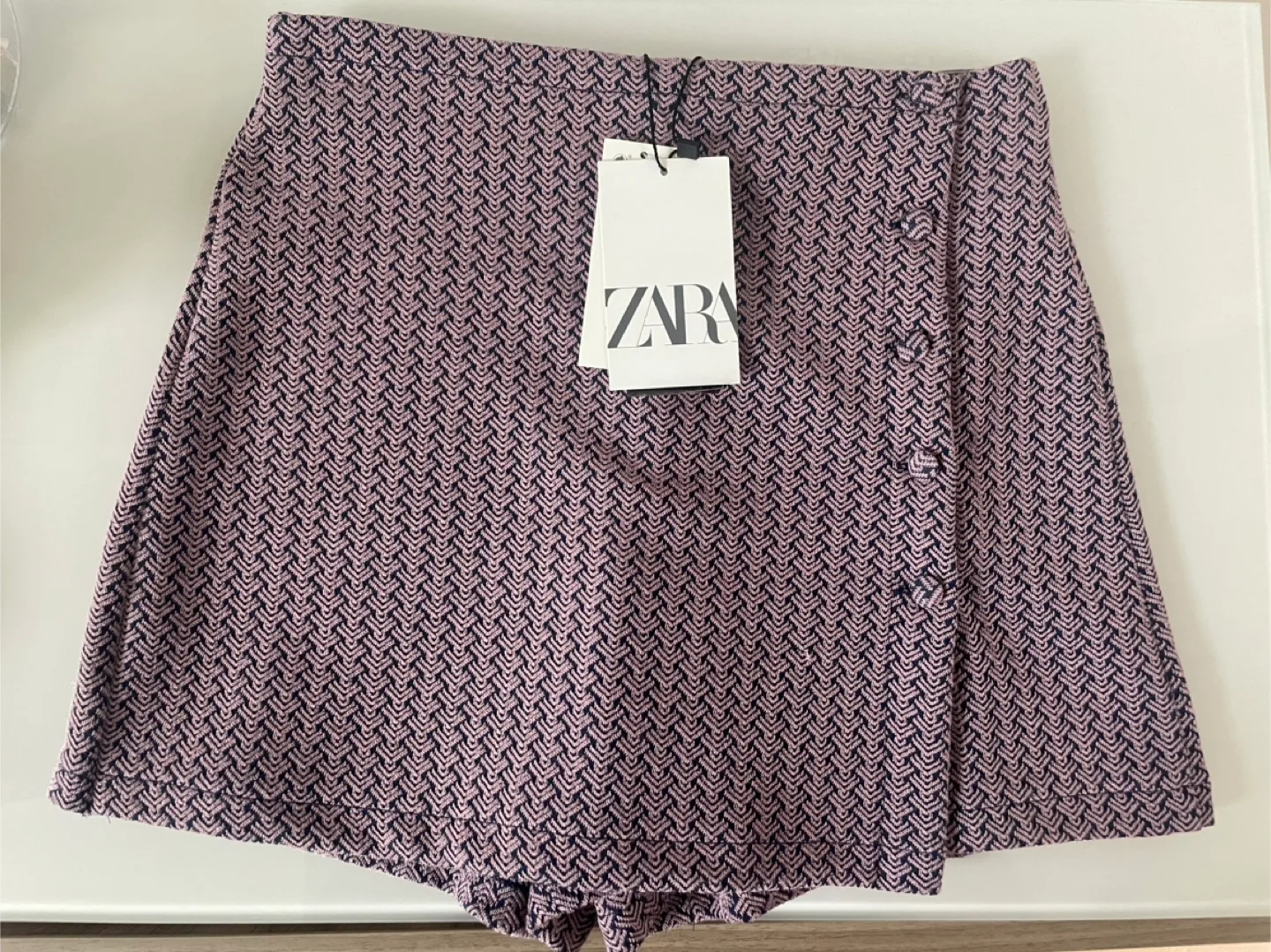 Zara Skort - Size 13-14 - New thumbnail